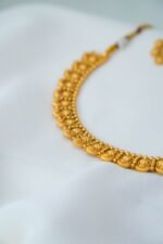 Golden Aura Necklace - Image 2