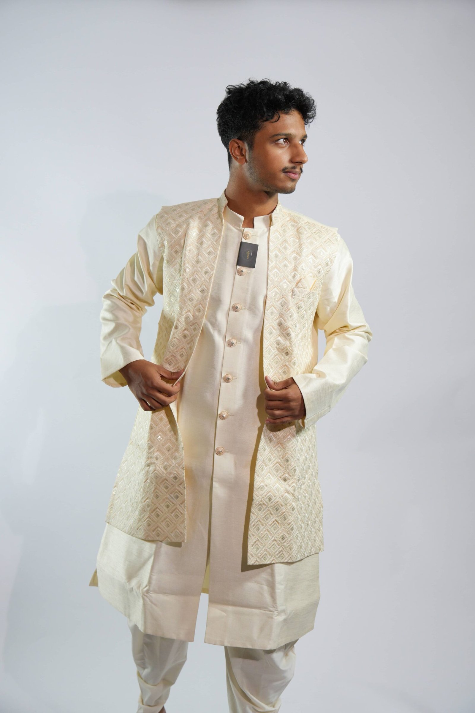 DSC05081.jpg Elegant Ivory Sherwani Set - Image 1